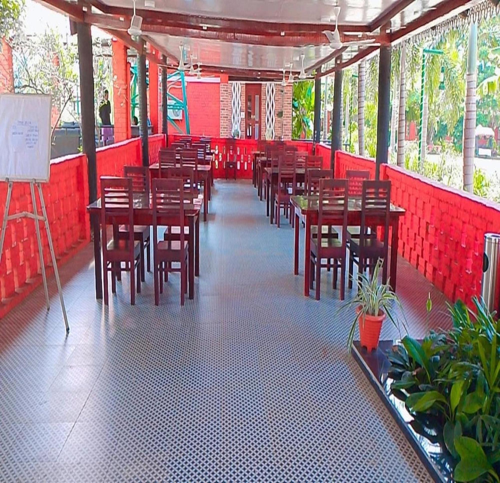 Green Point - Hotels And Resorts In Angul 外观 照片